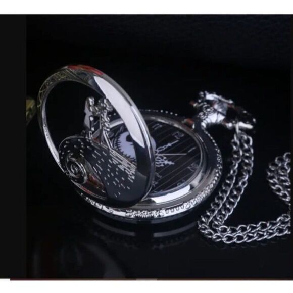 New! Nightmare Before Christmas Dial Silver Quartz Pocket Watch With Chain Men W - Picture 4 of 4